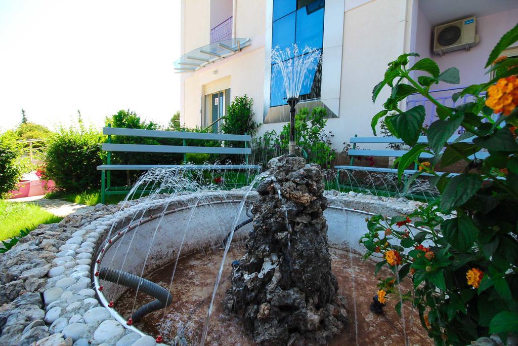 Hotel Keisa Dhërmi Exteriér fotografie